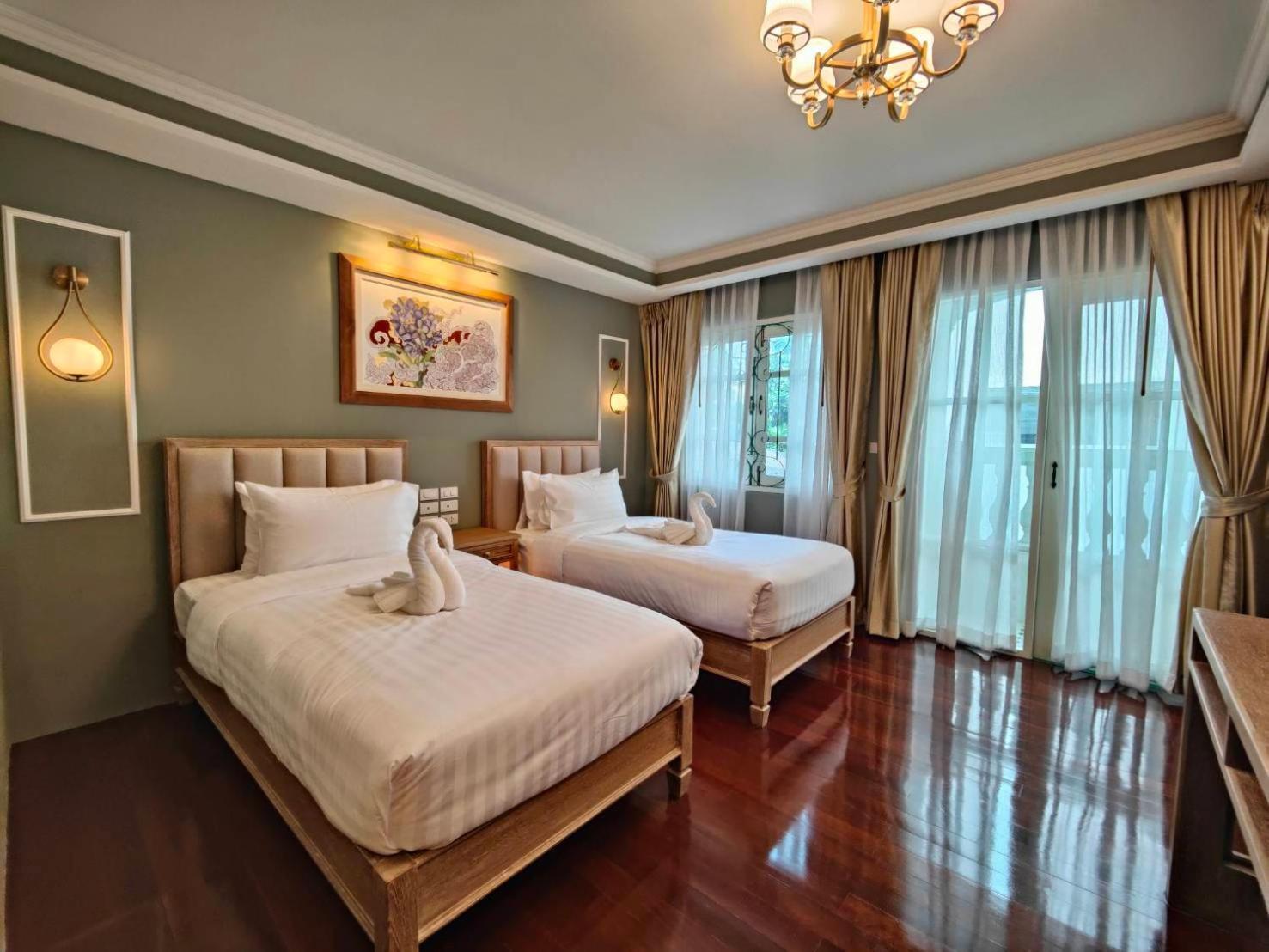 Siri Grand Bangkok Hotel Zewnętrze zdjęcie