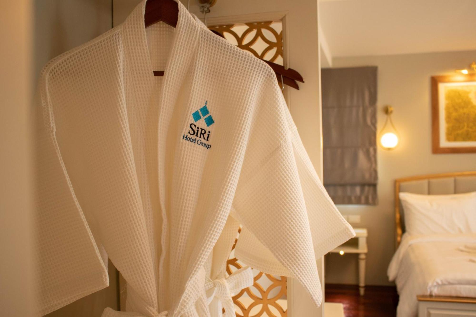 Siri Grand Bangkok Hotel Zewnętrze zdjęcie