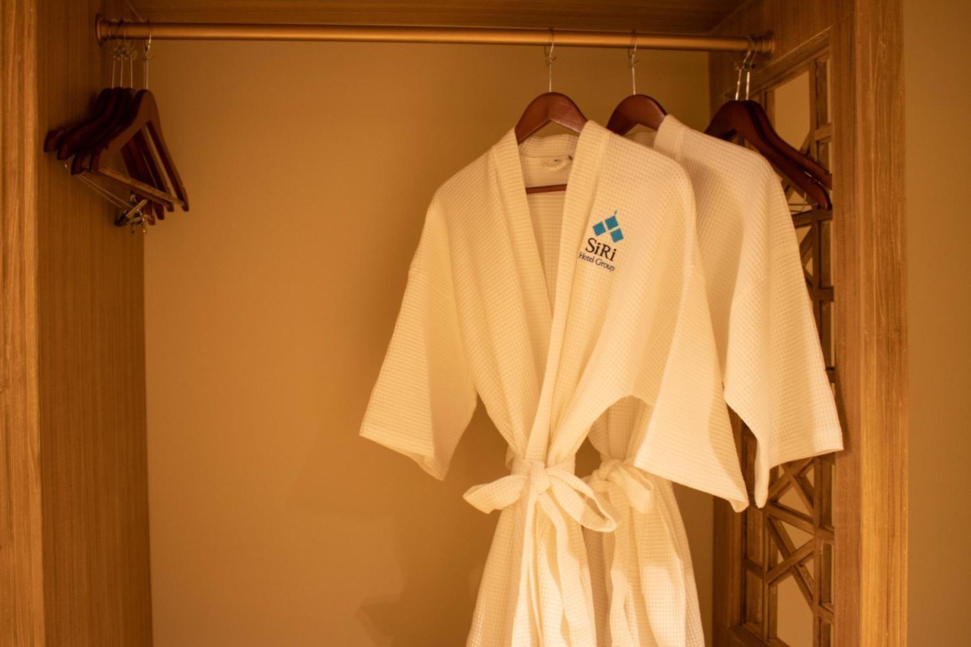 Siri Grand Bangkok Hotel Zewnętrze zdjęcie